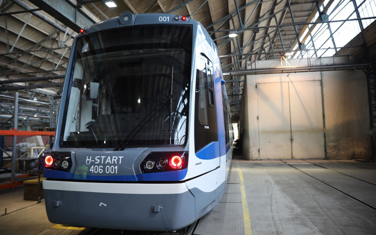 Tram-train