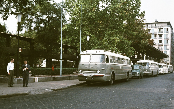 Sztálin tér, Engels tér, Erzsébet tér